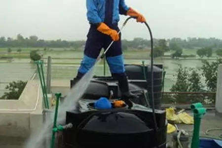 Water Tank <br/> Cleaning